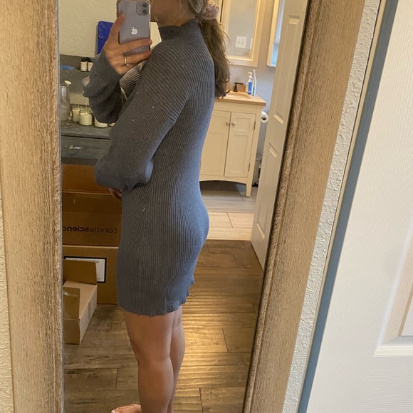 Vici sweater dress - Picture 1 of 3